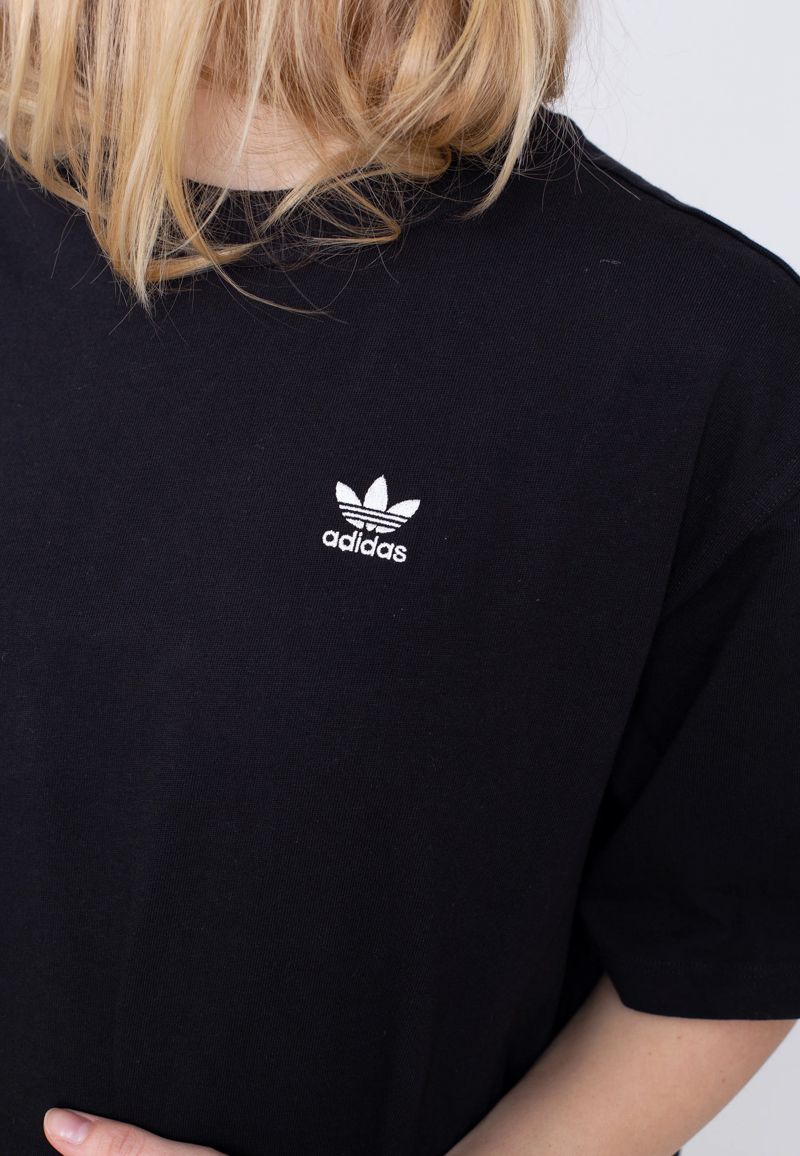 Adidas - Tee Black - Dress