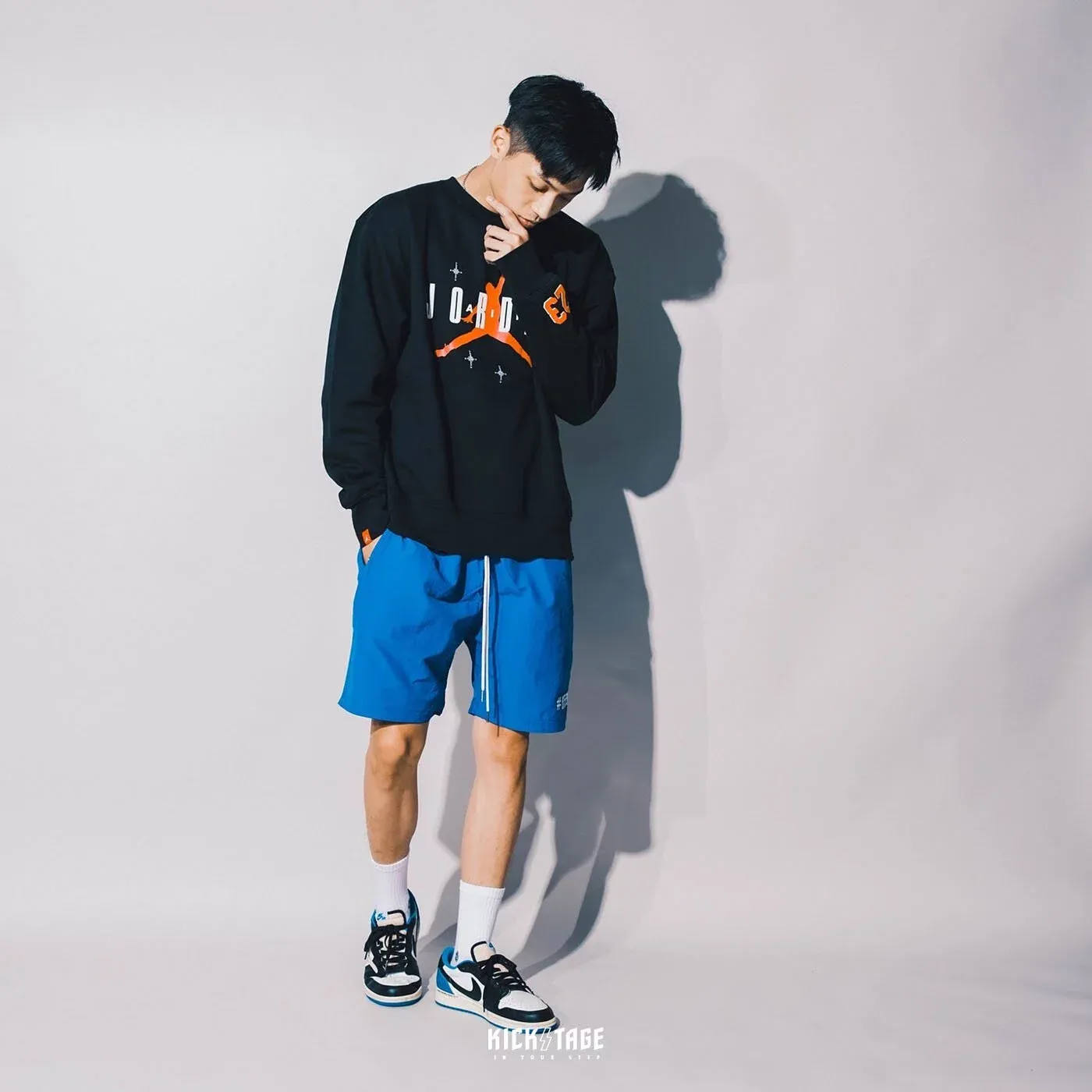 Nike Air Jordan Logo Sweater [DO9153]