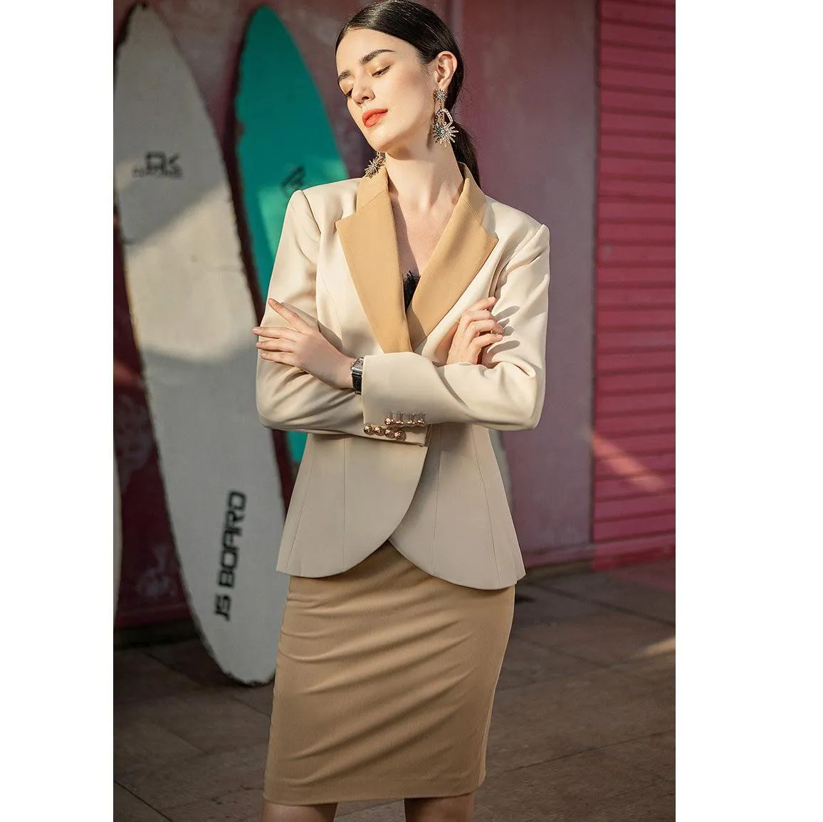 Single-Button Two Tones Blazer Skirt Suit